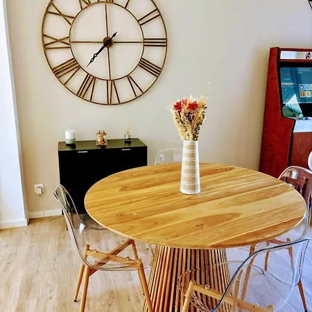 Bel Front De Барнвиль-Картере