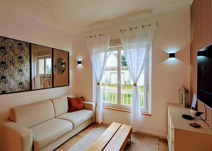 Apartment Bel Front De *